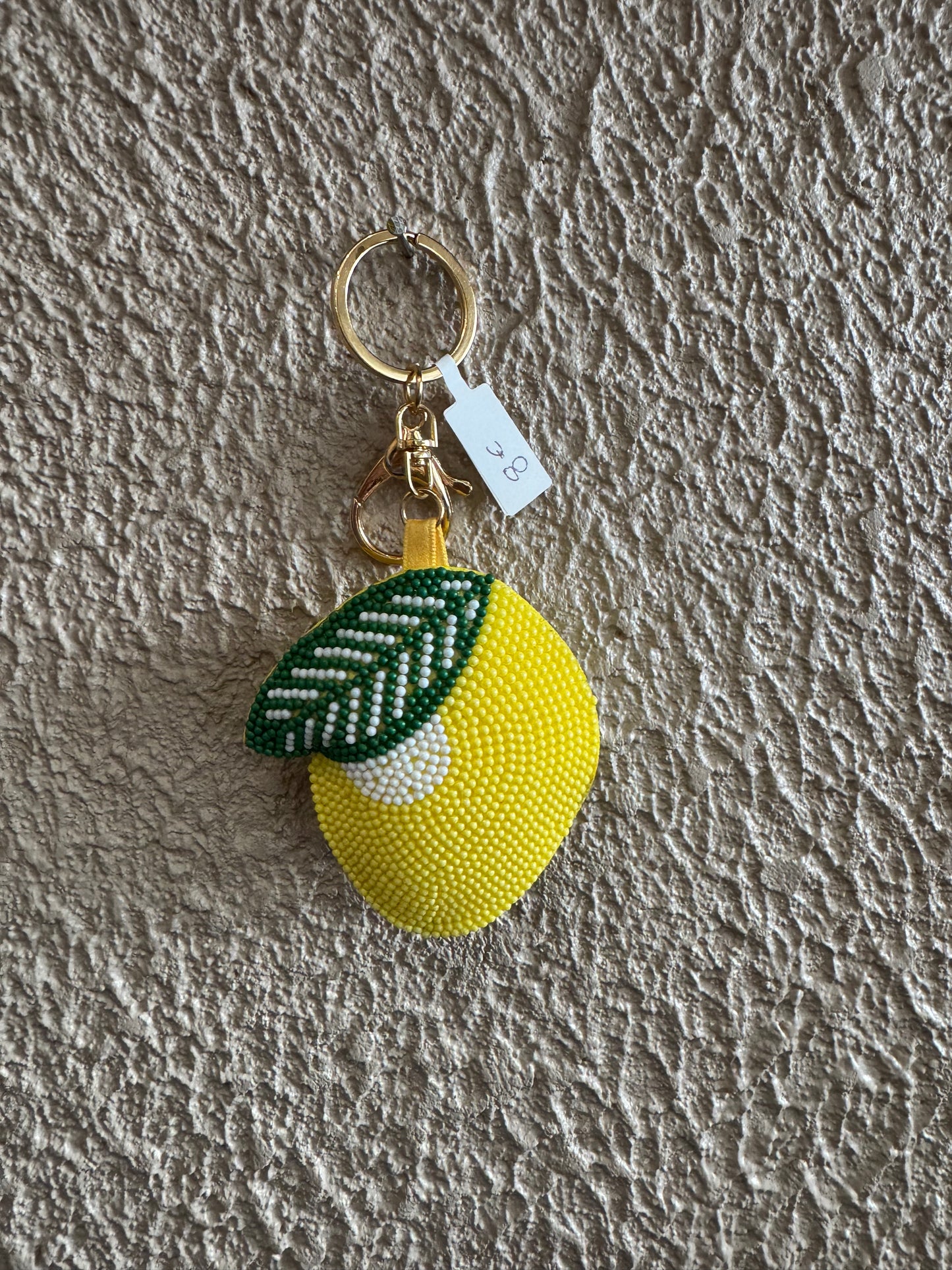 Porte clés citron en perles de rocaille