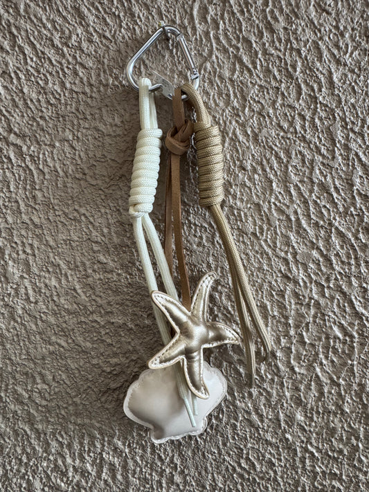 Porte clé/ Grigri de sac coquillages